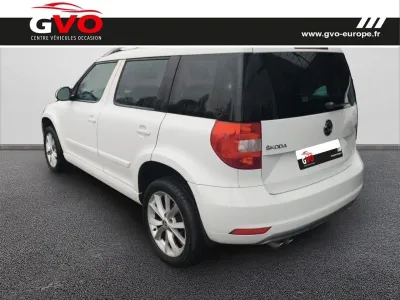 SKODA Yeti 2.0 TDI 110 CR Ambition 4x2 occasion 2016 - Photo 2
