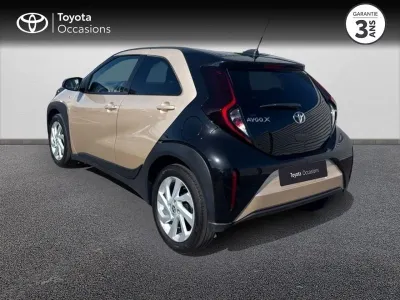 TOYOTA Aygo X 1.0 VVT-i 72ch Design occasion 2022 - Photo 2