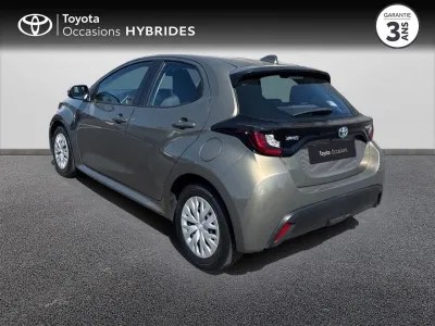 TOYOTA Yaris 116h Dynamic 5p MY22 occasion 2022 - Photo 2