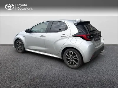TOYOTA Yaris 116h Design Pack Nav 5p occasion 2020 - Photo 2