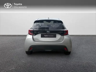 TOYOTA Yaris 116h Design Pack Nav 5p occasion 2020 - Photo 4