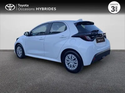 TOYOTA Yaris 116h Dynamic 5p MY22 occasion 2023 - Photo 2