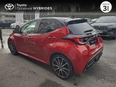 TOYOTA Yaris 116h GR Sport 5p MY22 occasion 2022 - Photo 2