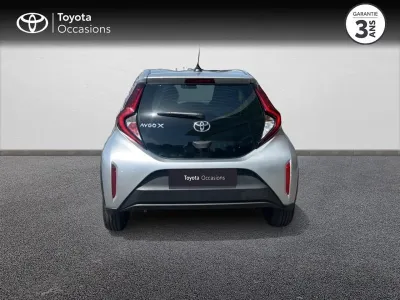 TOYOTA Aygo X 1.0 VVT-i 72ch Dynamic occasion 2023 - Photo 4