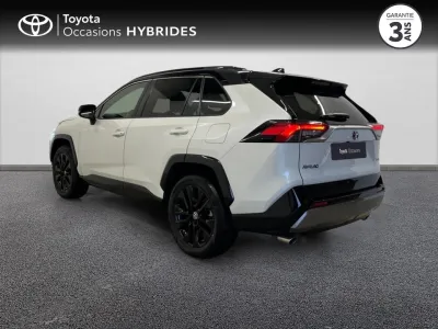 TOYOTA RAV4 Hybride 218ch Collection 2WD occasion 2022 - Photo 2