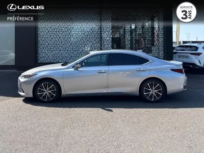 LEXUS ES 300h Luxe occasion 2022 - Photo 3