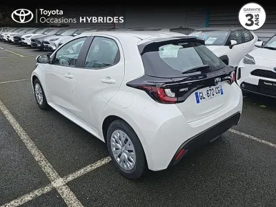 TOYOTA Yaris 116h Dynamic 5p MY22 occasion 2022 - Photo 2