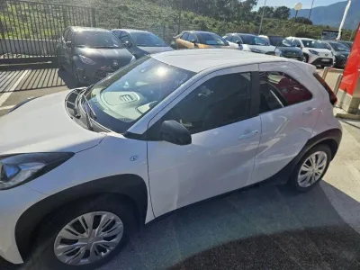 TOYOTA Aygo X 1.0 VVT-i 72ch Dynamic S-CVT occasion 2022 - Photo 4