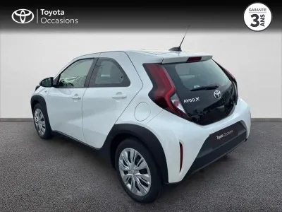TOYOTA Aygo X 1.0 VVT-i 72ch Dynamic occasion 2023 - Photo 2