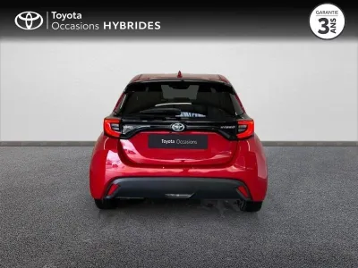 TOYOTA Yaris 116h Design 5p MY22 occasion 2023 - Photo 4