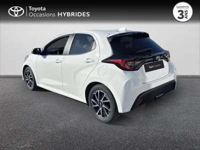TOYOTA Yaris 116h Design 5p MC24 occasion 2023 - Photo 2