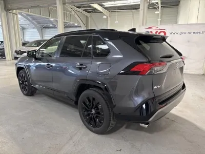 TOYOTA RAV4 2.5 Hybride 218ch Lounge 2WD MY25 occasion 2025 - Photo 1