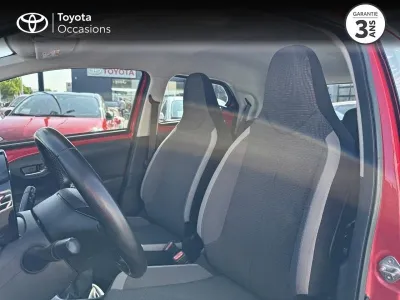 TOYOTA Aygo 1.0 VVT-i 72ch x-play 5p MY20 occasion 2021 - Photo 3