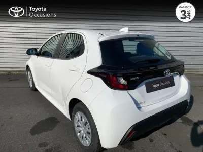 TOYOTA Yaris 70 VVT-i France 5p occasion 2021 - Photo 2