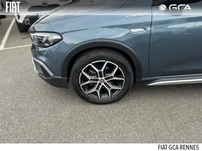 FIAT Tipo Cross SW 1.5 FireFly Turbo 130ch S/S Plus Hybrid DCT7 MY22 occasion 2023 - Photo 4