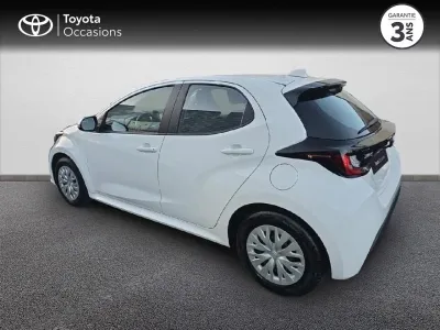 TOYOTA Yaris 116h Dynamic Business 5p + Programme Beyond Zero Academy MY22 occasion 2022 - Photo 2