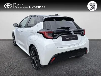 TOYOTA Yaris 116h Collection 5p MY22 occasion 2022 - Photo 2