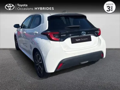 TOYOTA Yaris 116h Design 5p MY22 occasion 2022 - Photo 2