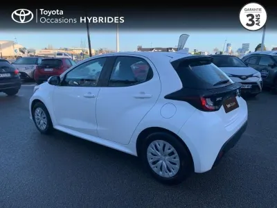 TOYOTA Yaris 116h Dynamic Business 5p + Programme Beyond Zero Academy MY22 occasion 2022 - Photo 2
