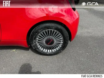 FIAT 500 e 95ch (RED) occasion 2023 - Photo 4