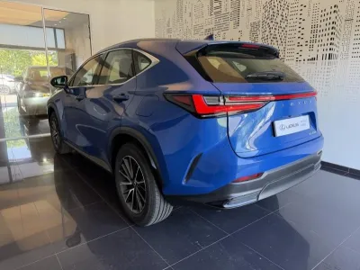 LEXUS NX 350h Pack 2WD MY25 occasion 2024 - Photo 2