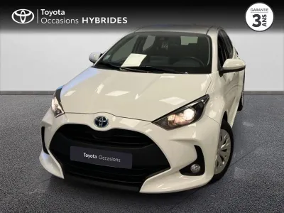 TOYOTA Yaris 116h Dynamic Business 5p + Programme Beyond Zero Academy MY21 occasion 2022 - Photo 1