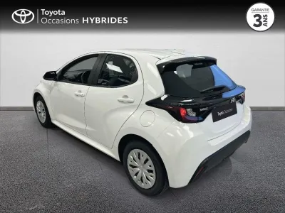TOYOTA Yaris 116h Dynamic Business 5p + Programme Beyond Zero Academy MY21 occasion 2022 - Photo 2