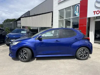 TOYOTA Yaris 116h Design 5p MY22 occasion 2023 - Photo 4
