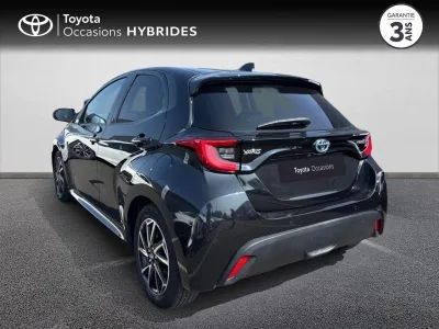 TOYOTA Yaris 116h Design 5p MY22 occasion 2022 - Photo 2