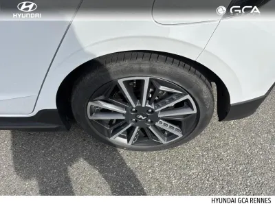 HYUNDAI i20 1.0 T-GDi 100ch Hybrid Creative DCT-7 occasion 2023 - Photo 4