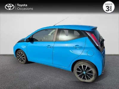 TOYOTA Aygo 1.0 VVT-i 69ch x-play x-shift 5p occasion 2018 - Photo 3