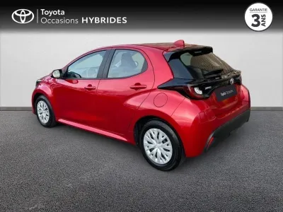 TOYOTA Yaris 116h Dynamic 5p MY22 occasion 2023 - Photo 2
