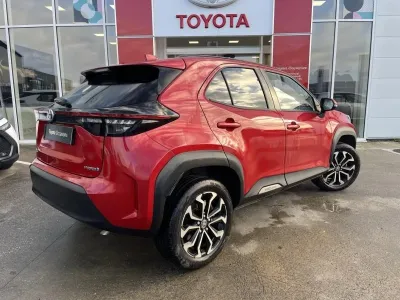 TOYOTA Yaris Cross 116h Design MY22 occasion 2023 - Photo 3