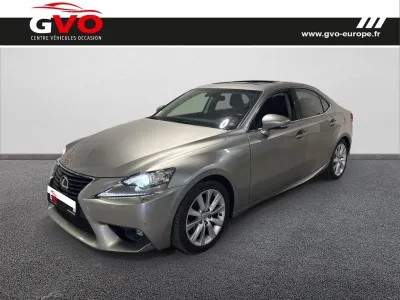 LEXUS IS 300h Luxe occasion 2016 - Photo 1