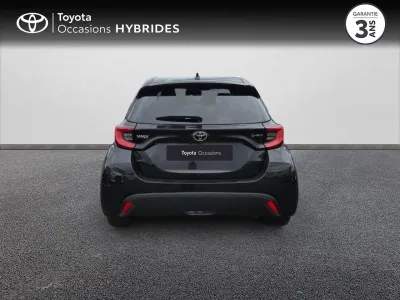 TOYOTA Yaris 116h Design 5p MC24 occasion 2025 - Photo 4