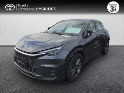 LEXUS LBX 1.5 136ch Business 2WD occasion 2024 - Photo 1