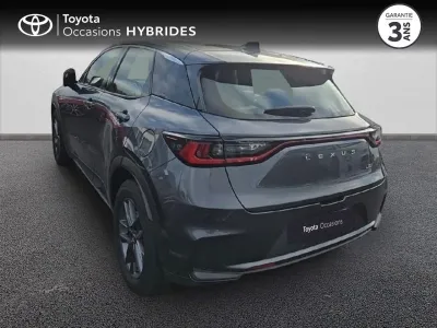 LEXUS LBX 1.5 136ch Business 2WD occasion 2024 - Photo 2