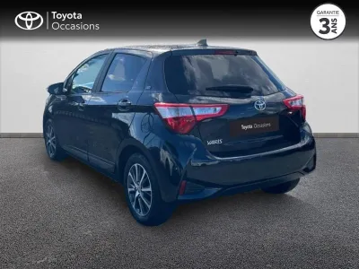 TOYOTA Yaris 70 VVT-i Design 5p occasion 2020 - Photo 2
