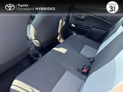 TOYOTA Yaris 100h Dynamic 5p RC19 occasion 2020 - Photo 4