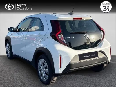 TOYOTA Aygo X 1.0 VVT-i 72ch Dynamic MY23 occasion 2022 - Photo 2