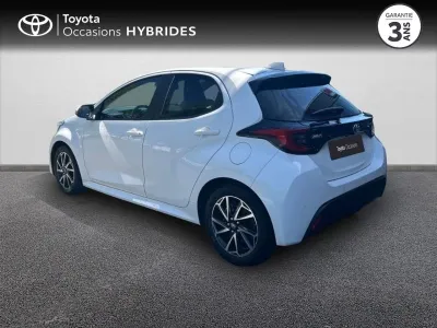 TOYOTA Yaris 116h Design 5p MY22 occasion 2023 - Photo 2