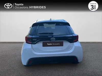TOYOTA Yaris 116h Design 5p MY22 occasion 2023 - Photo 4