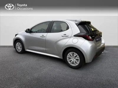 TOYOTA Yaris 116h Dynamic 5p MC24 occasion 2025 - Photo 2