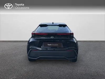 TOYOTA C-HR 1.8 Hybride 140ch Dynamic NG23 occasion 2025 - Photo 4