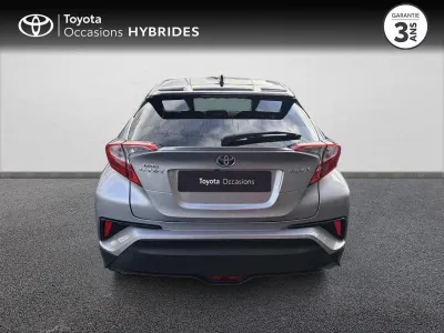 TOYOTA C-HR 122h Design 2WD E-CVT RC18 occasion 2019 - Photo 4