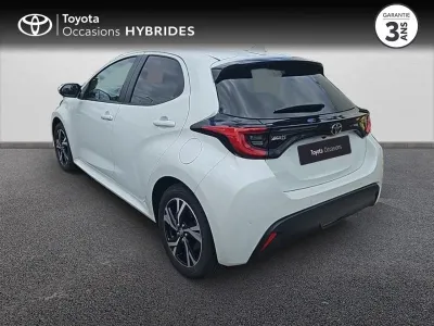 TOYOTA Yaris 116h Design 5p MC24 occasion 2024 - Photo 2