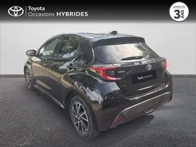 TOYOTA Yaris 116h Design 5p MY22 occasion 2023 - Photo 2