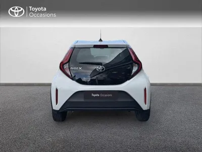 TOYOTA Aygo X 1.0 VVT-i 72ch Dynamic occasion 2022 - Photo 4