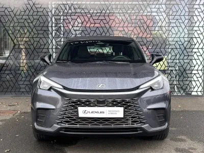 LEXUS LBX 1.5 136ch Business Plus 2WD occasion 2026 - Photo 1