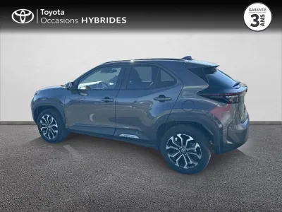TOYOTA Yaris Cross 130h Design AWD-i MC24 occasion 2024 - Photo 2
